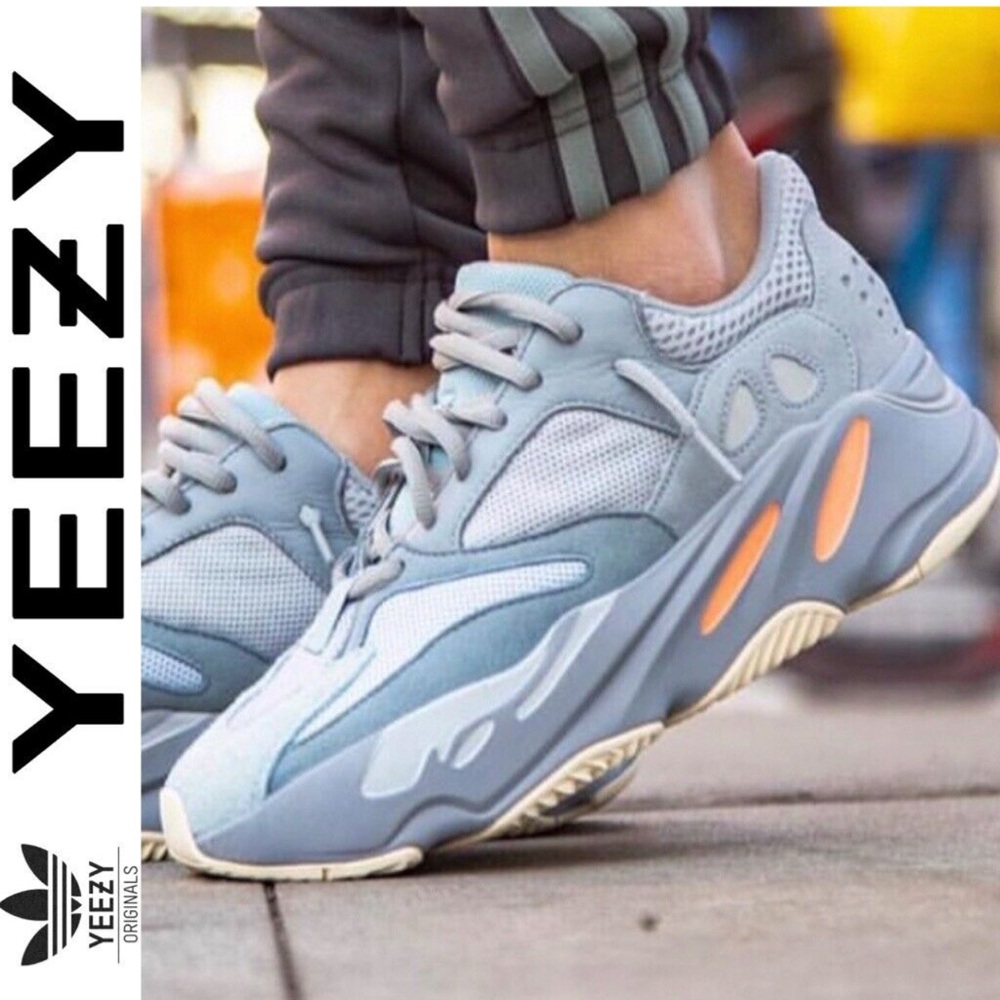 adidas Yeezy Boost 700
